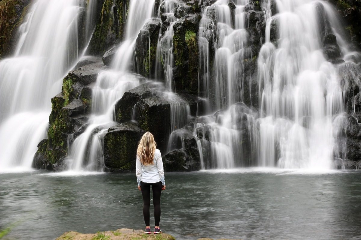 girl and waterfall 