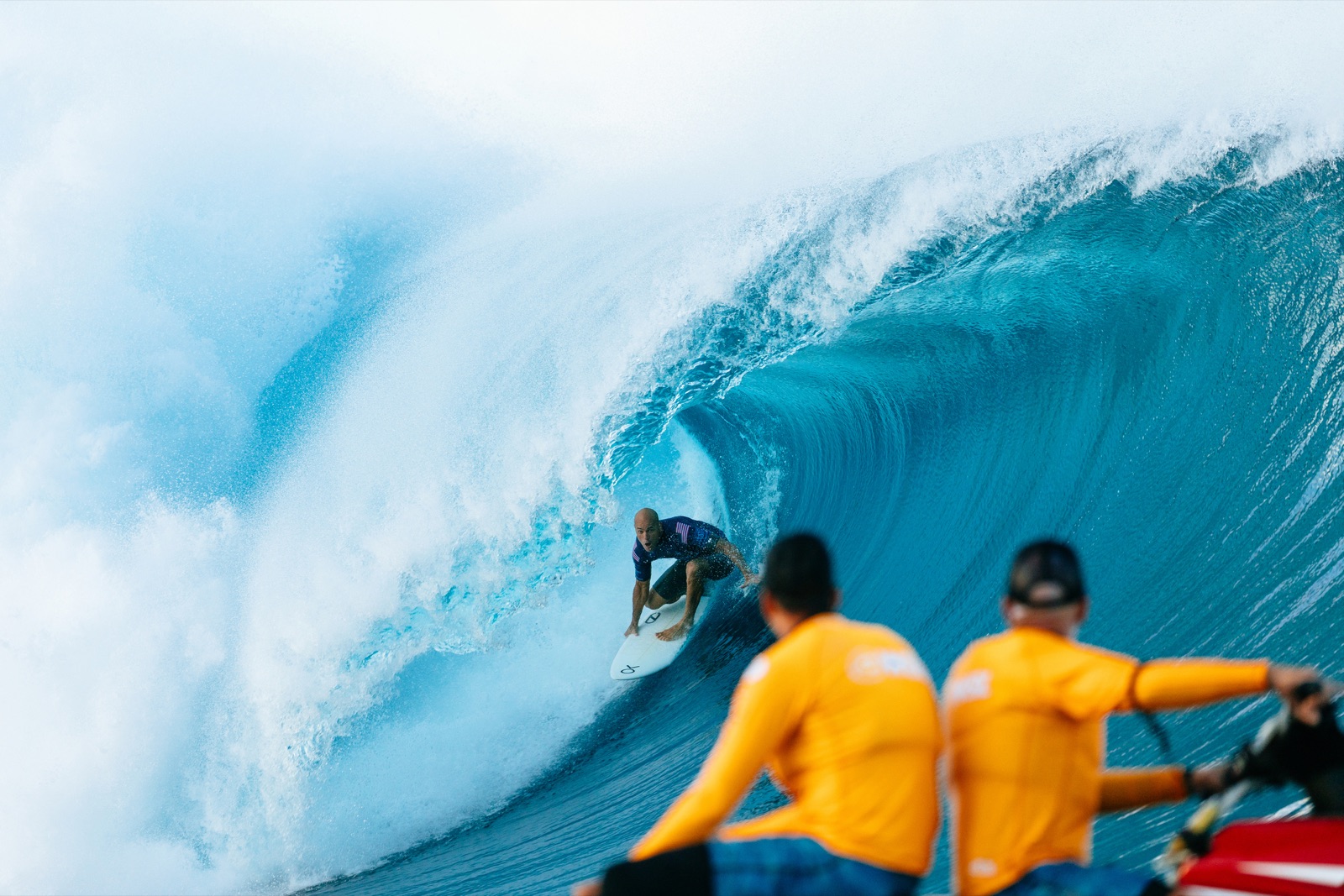Kelly Slater surfing Teahupo'o