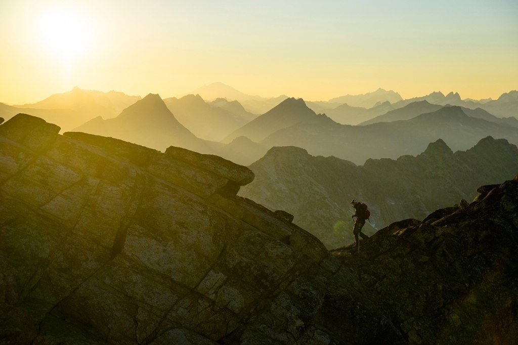 CHRIS BURKARD MSR CASCADES TRIP