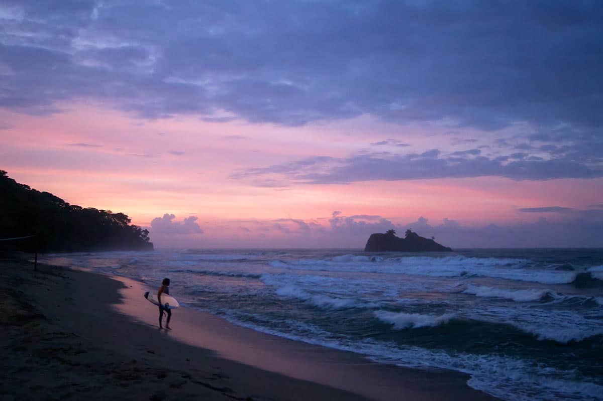 Surf Playa Cocles Puerto Viejo Costa Rica