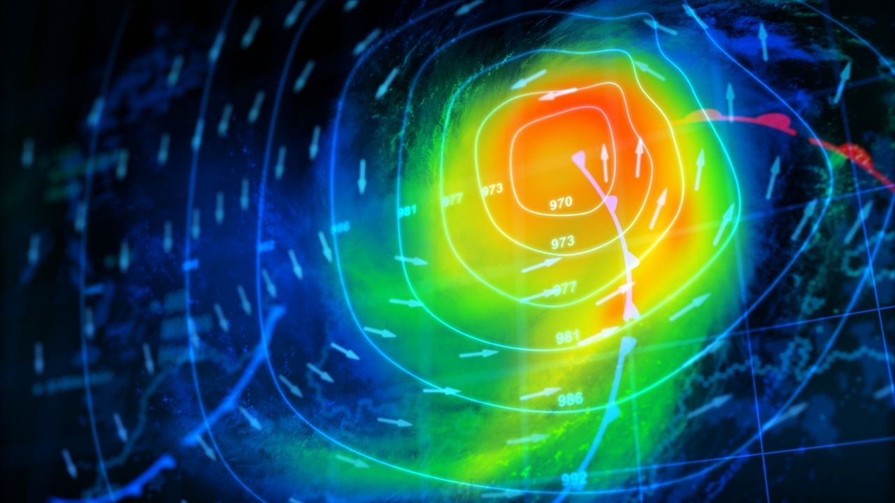 9 Best Surf Forecast Sites and Apps, Compared