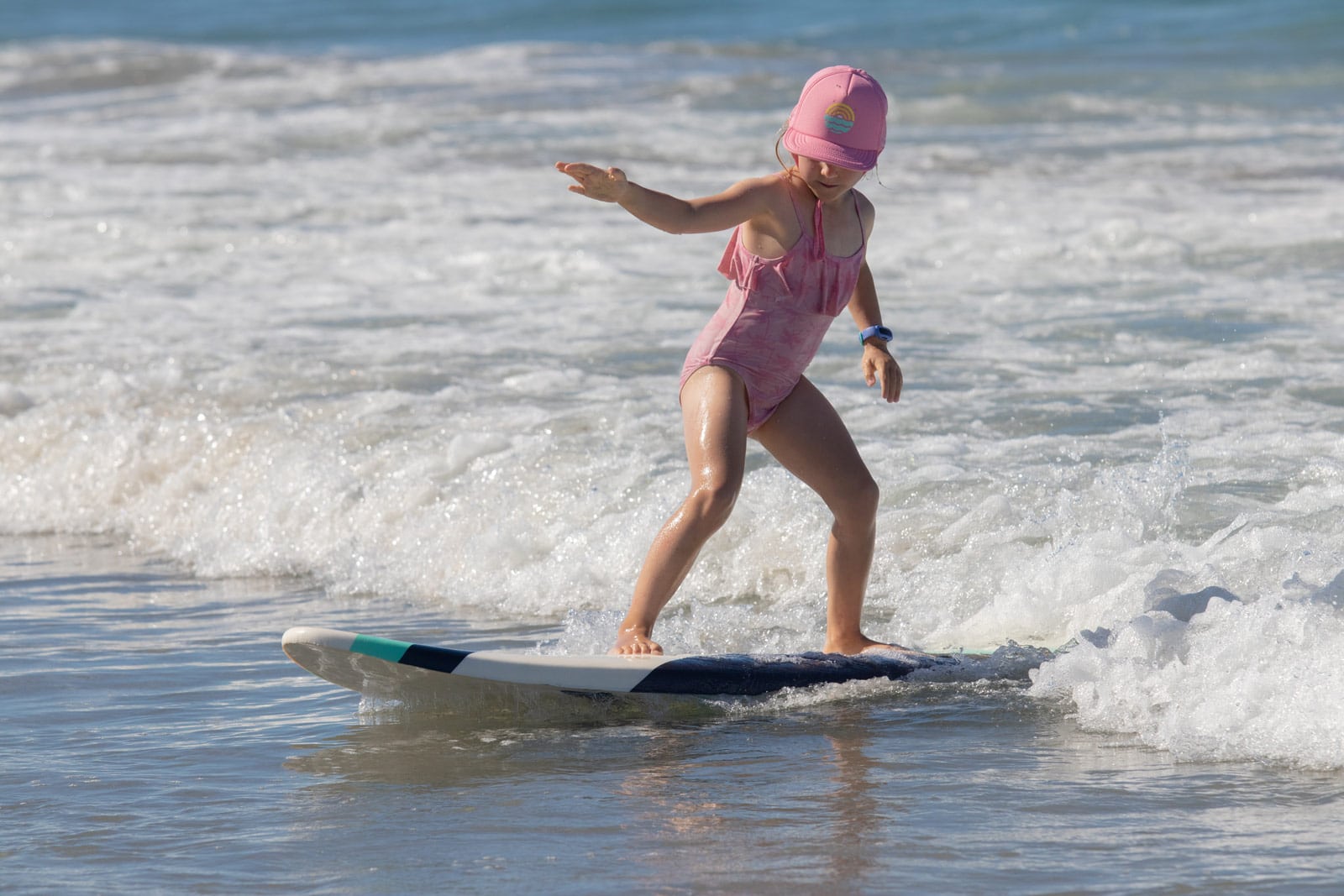 The Bitty Brah surf hat: essential protection for young surfers