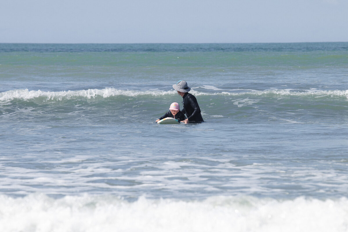 How to Teach a Child to surf