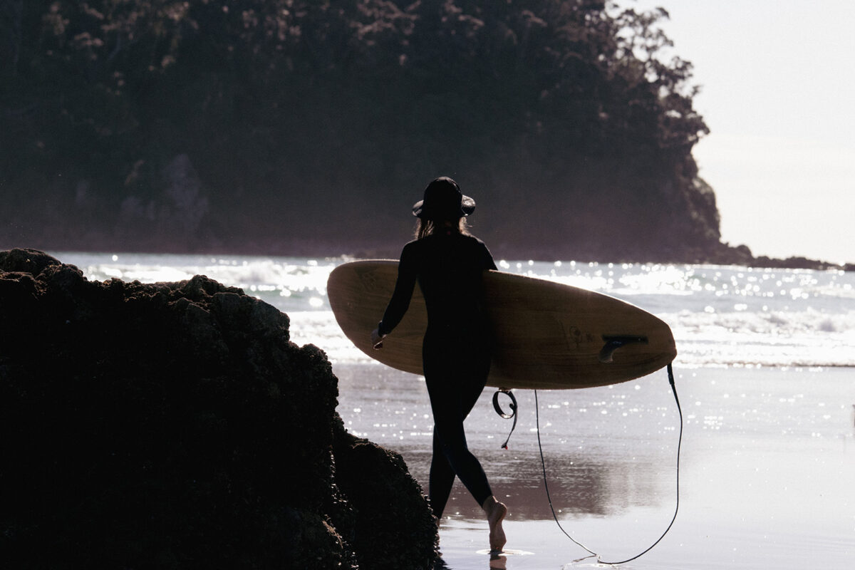 True Ames surfboard single fin