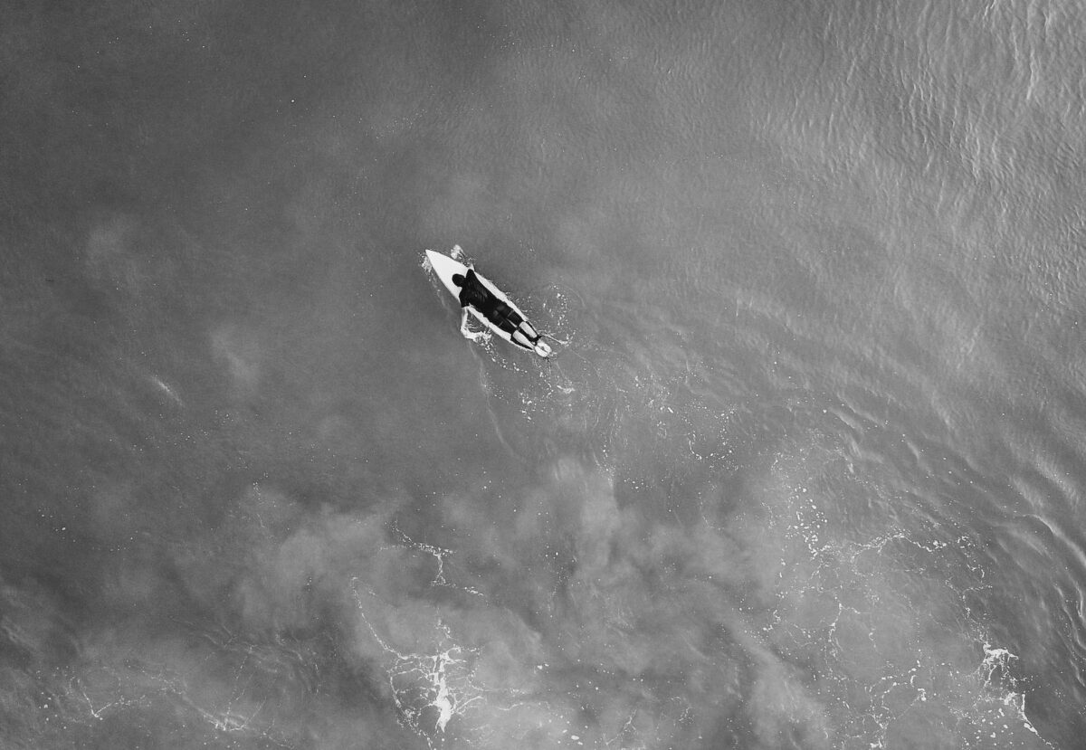 Surfing and Flow