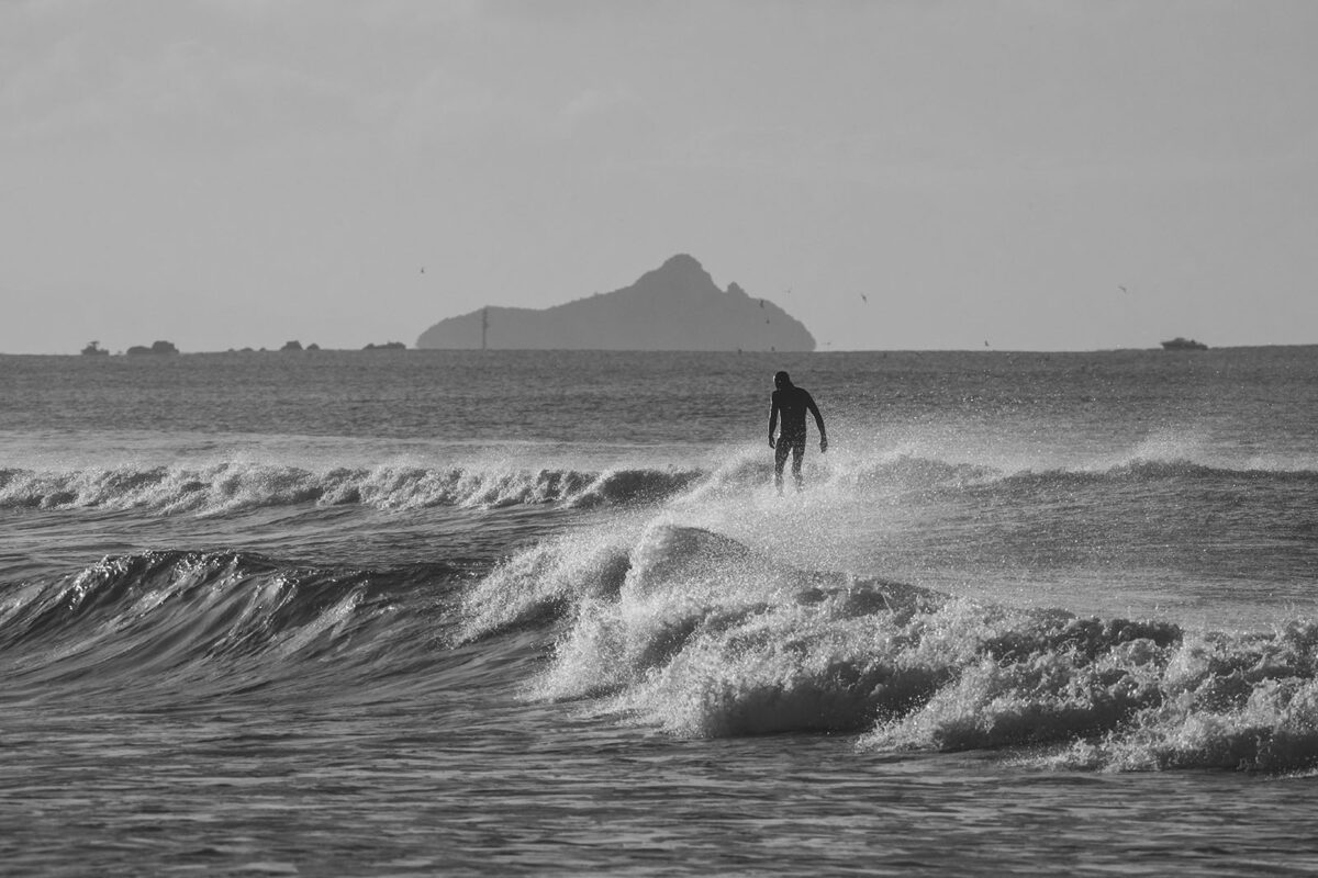 Surfing Mount Maunganui