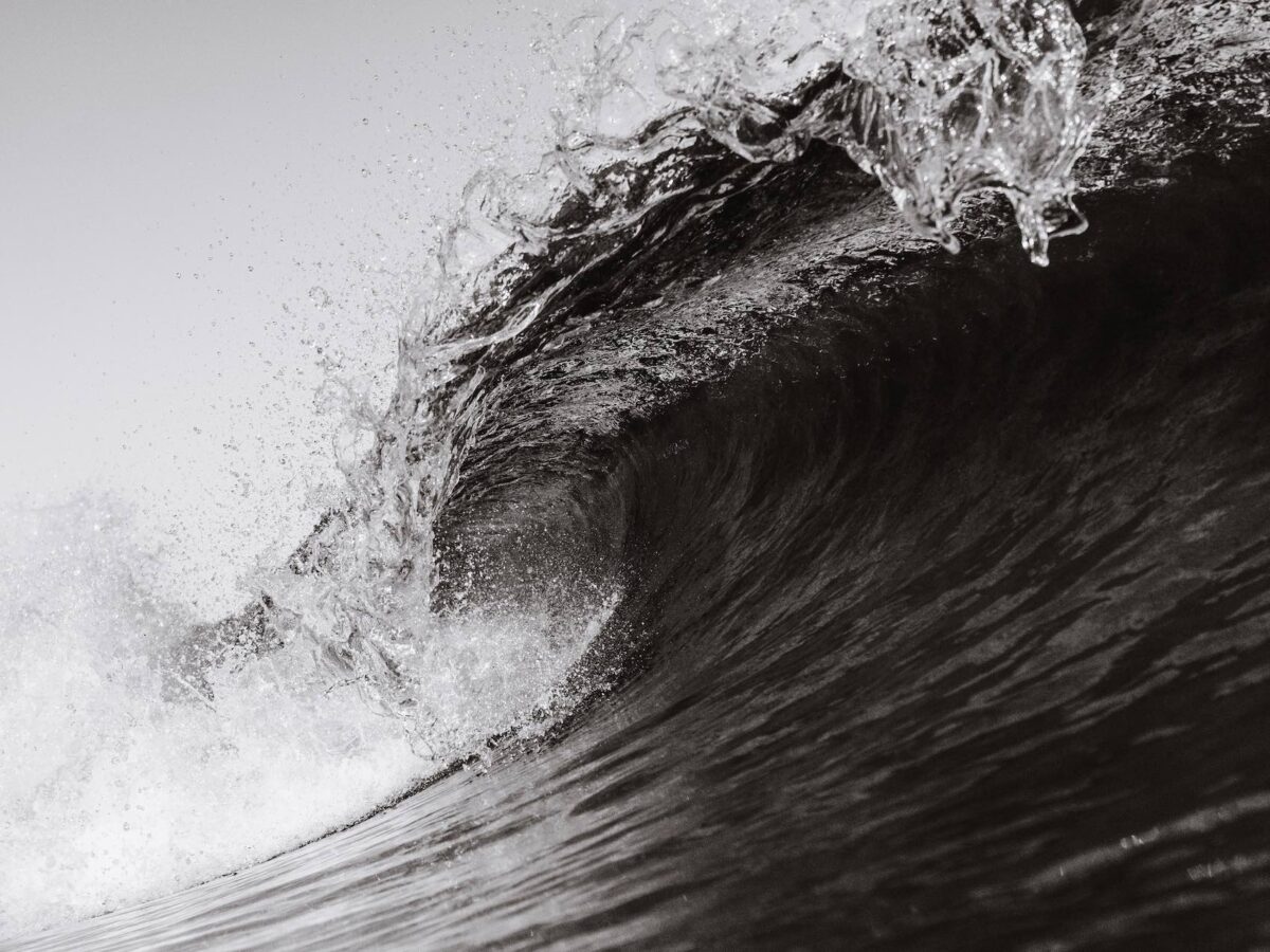 Waves Water Polutuion