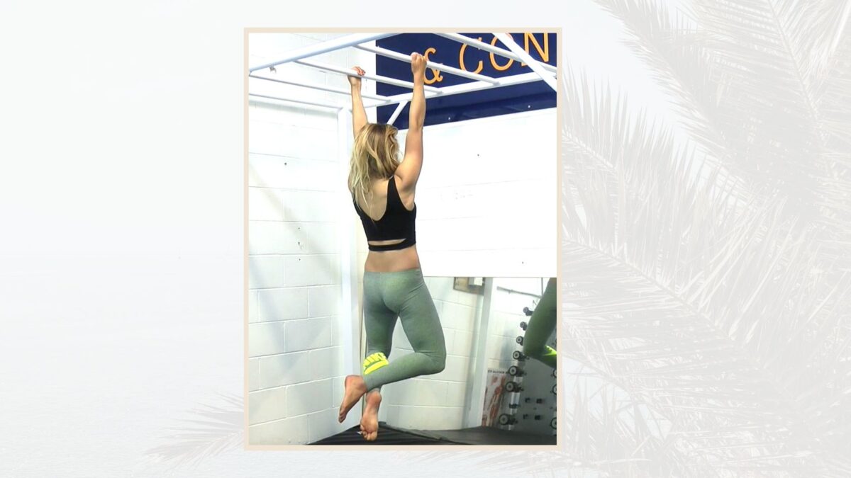 Shoulder Hanging for Mobility and Control
