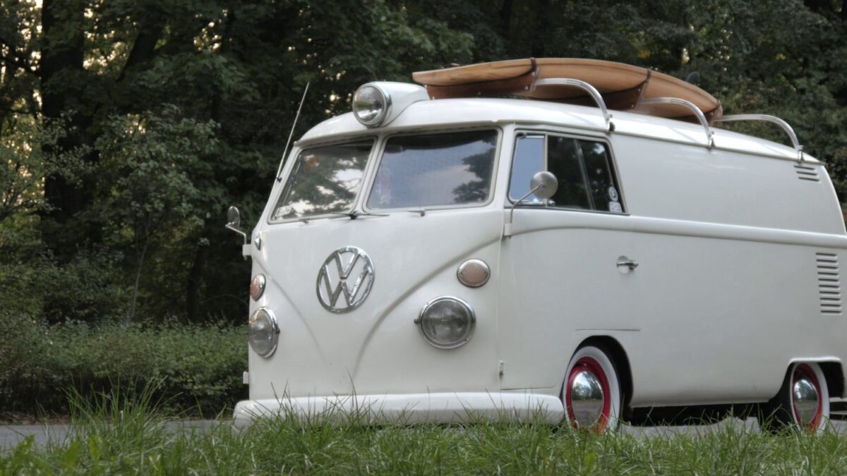 Volkswagen surf van